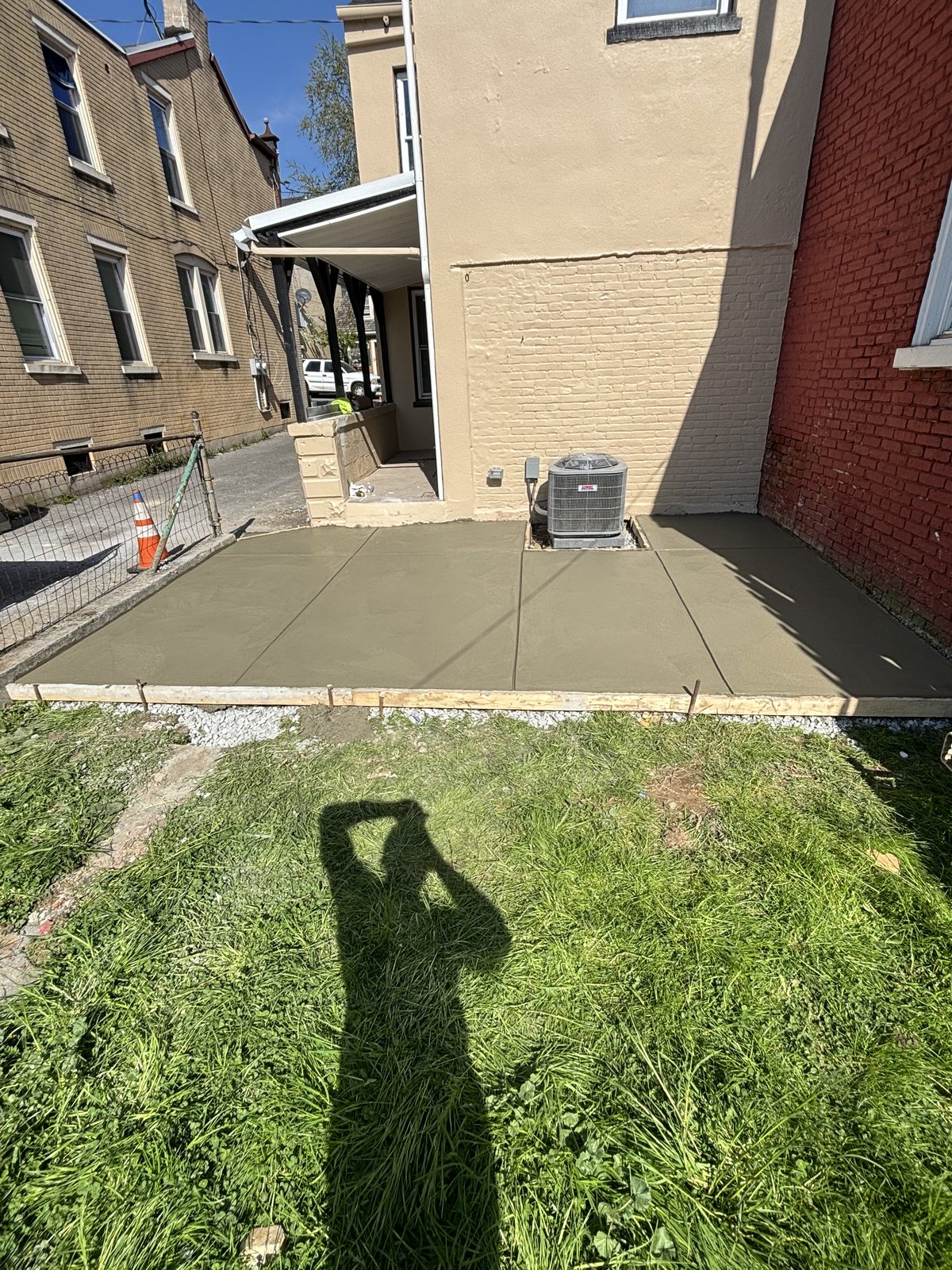 Side entry landing completed by T-Bones Concrete